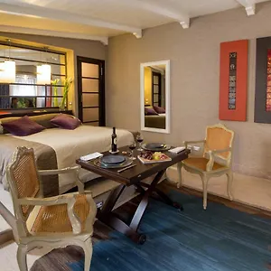 The Spagna By The Goodnight Company Apartment