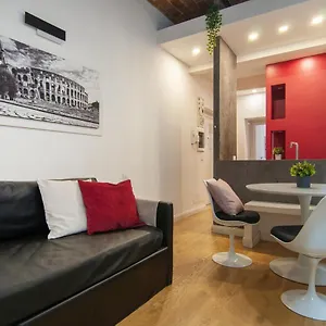 Urbanflat Repubblica Square Apartment