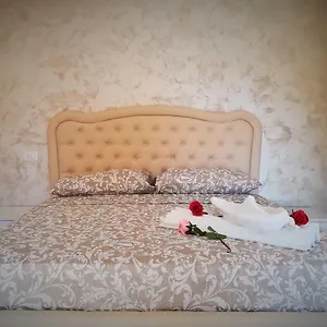  Apartment Tre Archi 3 Italy